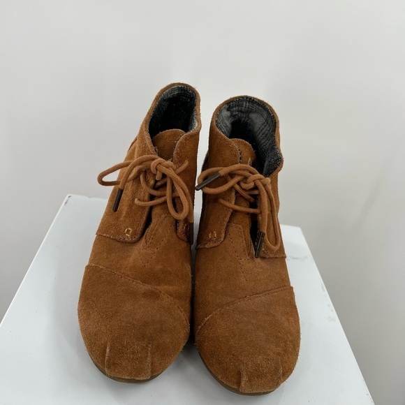 Toms Hidden Wedge Suede Booties Ladies Size 8 - Picture 7 of 8